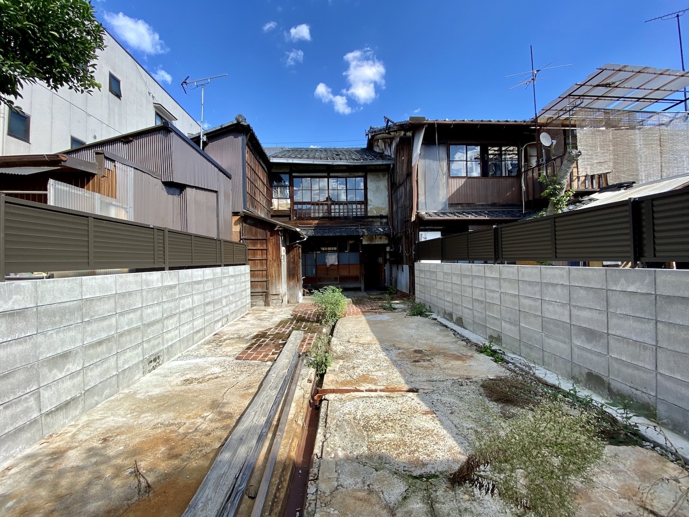 京都府京都市上京区松屋町通下立売上る一町目(京都東西線 二条城前駅)の中古一戸建て3,300万円二条城北小学校区の不動産情報です。【リノファク】